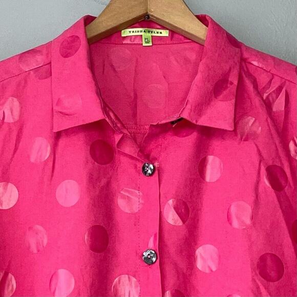 Trisha Tyler Size Petite Large Pink Polka Dot Button Up Top Dopamine Barbiecore - Picture 3 of 10